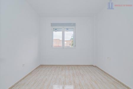 Venta de casa en Láchar