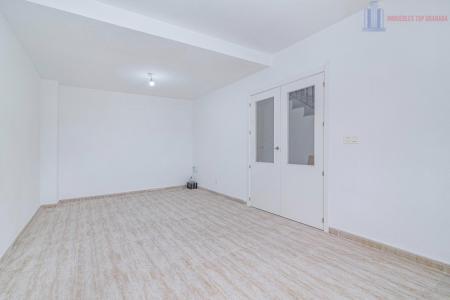 Venta de casa en Láchar
