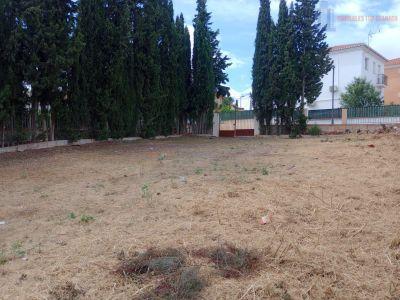 Venta de terreno en Cúllar Vega