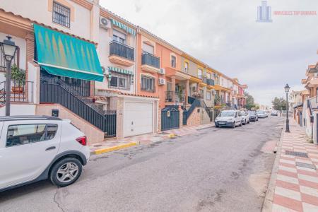 Venta de casa en Cúllar Vega