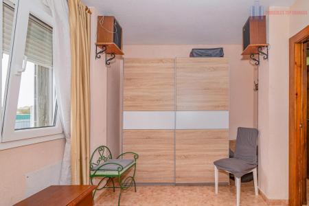 Venta de casa en Cúllar Vega