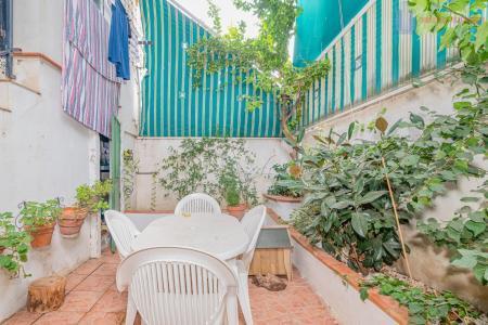 Venta de casa en Cúllar Vega