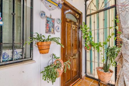 Venta de casa en Cúllar Vega