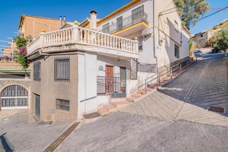 Venta de casa en Cenes de la Vega