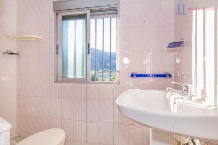 Venta de casa en Cenes de la Vega