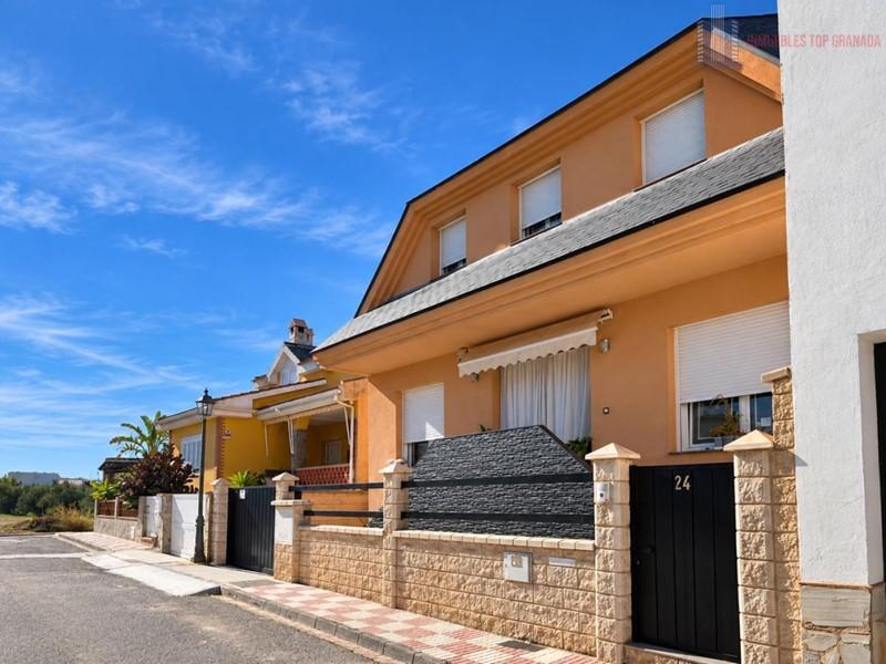 Venta de casa en Dúrcal