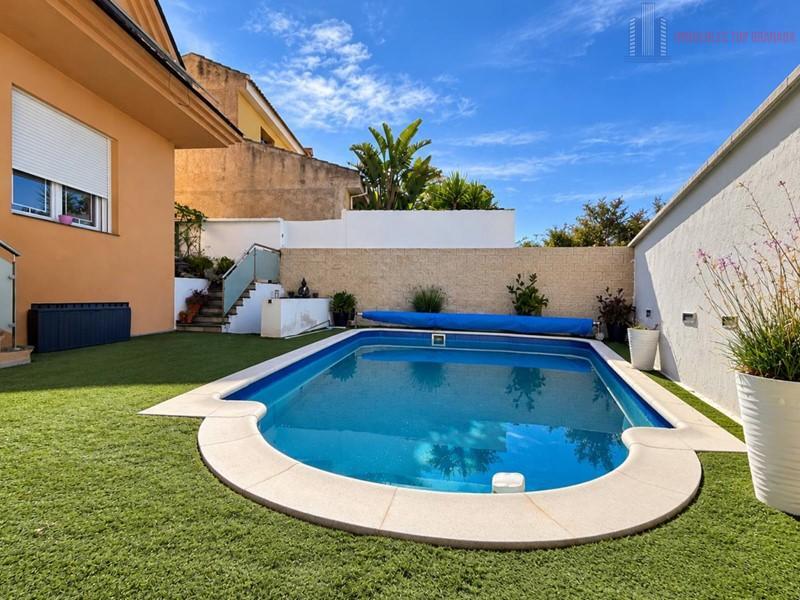 Venta de casa en Dúrcal