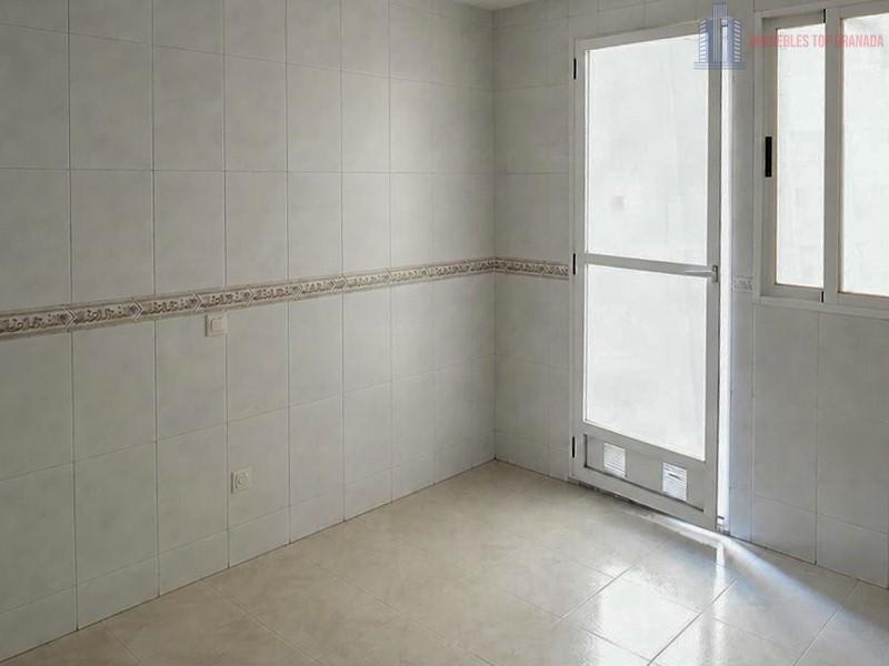 Venta de piso en Churriana de la Vega