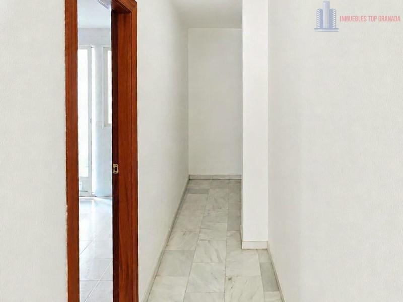Venta de piso en Churriana de la Vega