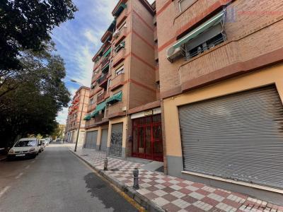 Venta de piso en Granada