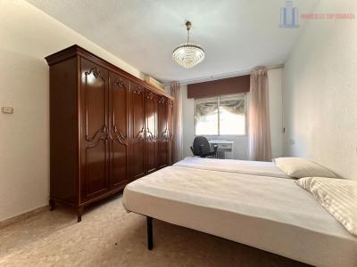 Venta de piso en Granada