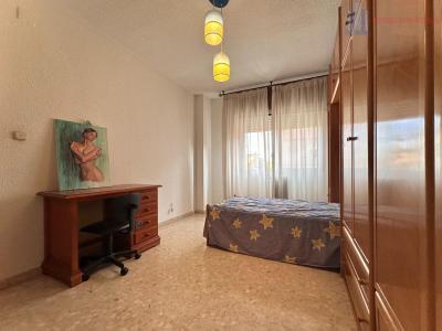 Venta de piso en Granada