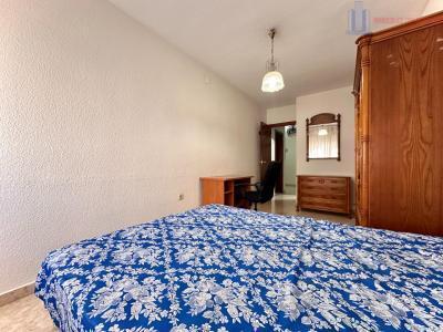 Venta de piso en Granada