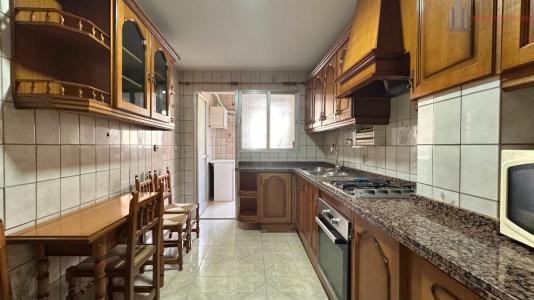 Venta de piso en Granada