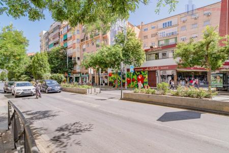 Venta de piso en Granada