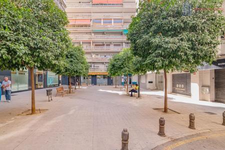 Venta de piso en Granada
