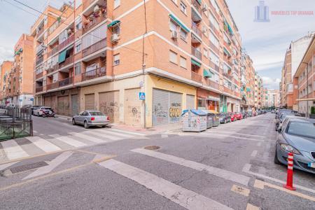 Venta de piso en Granada