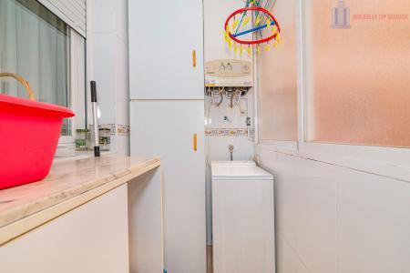 Venta de piso en Granada