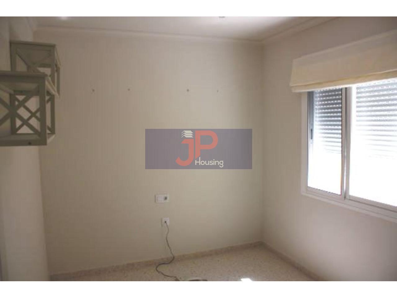 For sale of house in El Puerto de Santa María