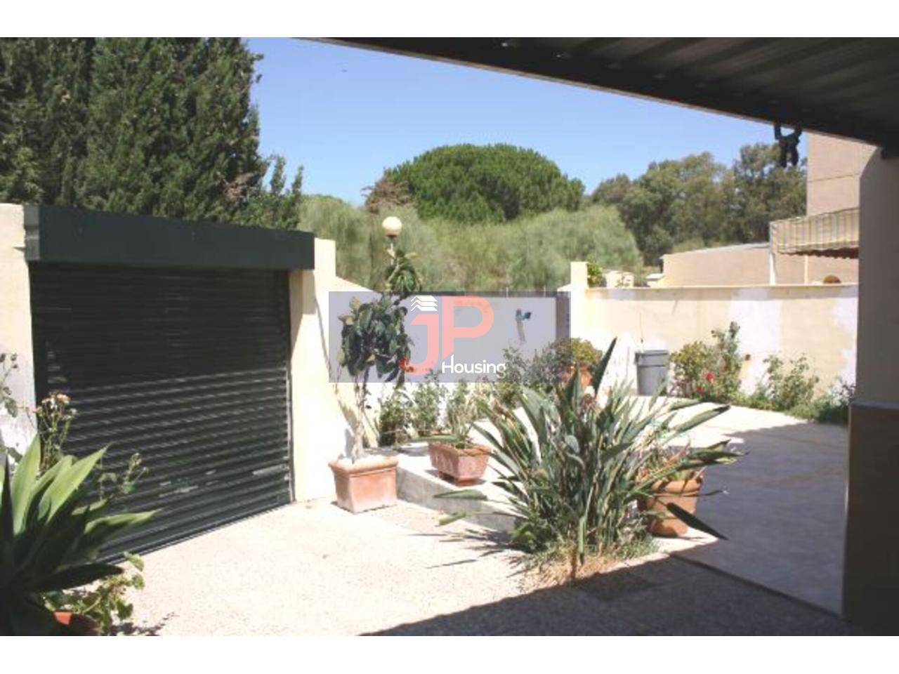 For sale of house in El Puerto de Santa María