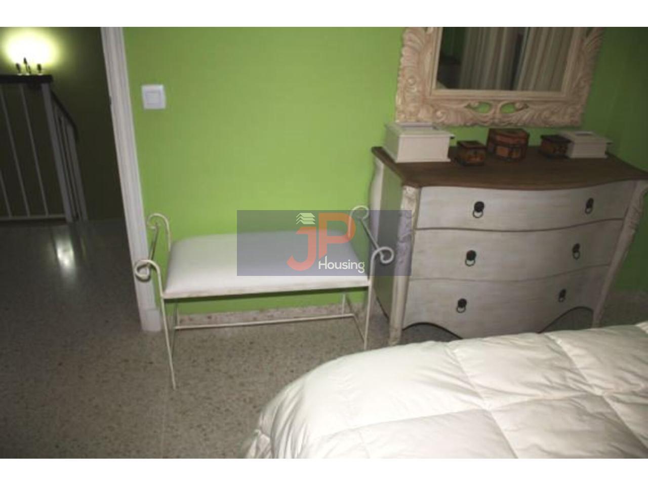 For sale of house in El Puerto de Santa María