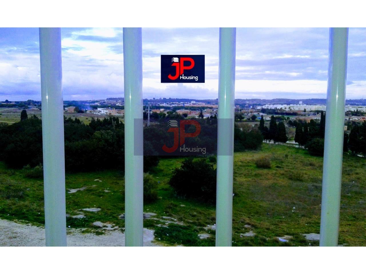 For sale of flat in El Puerto de Santa María