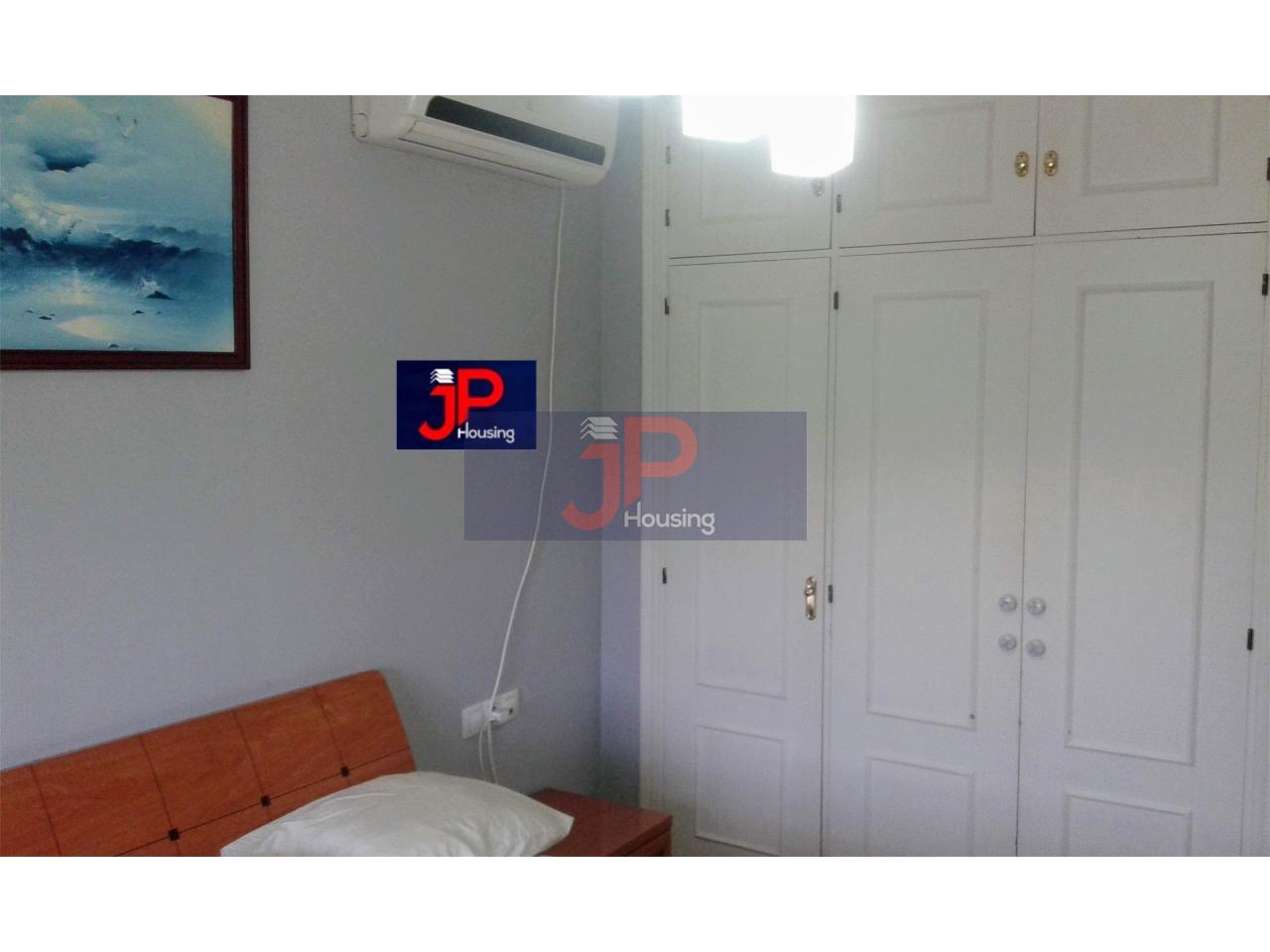 For sale of flat in El Puerto de Santa María