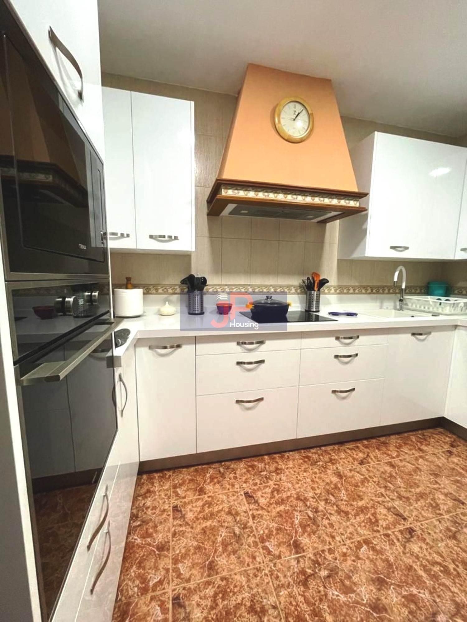 For sale of house in El Puerto de Santa María