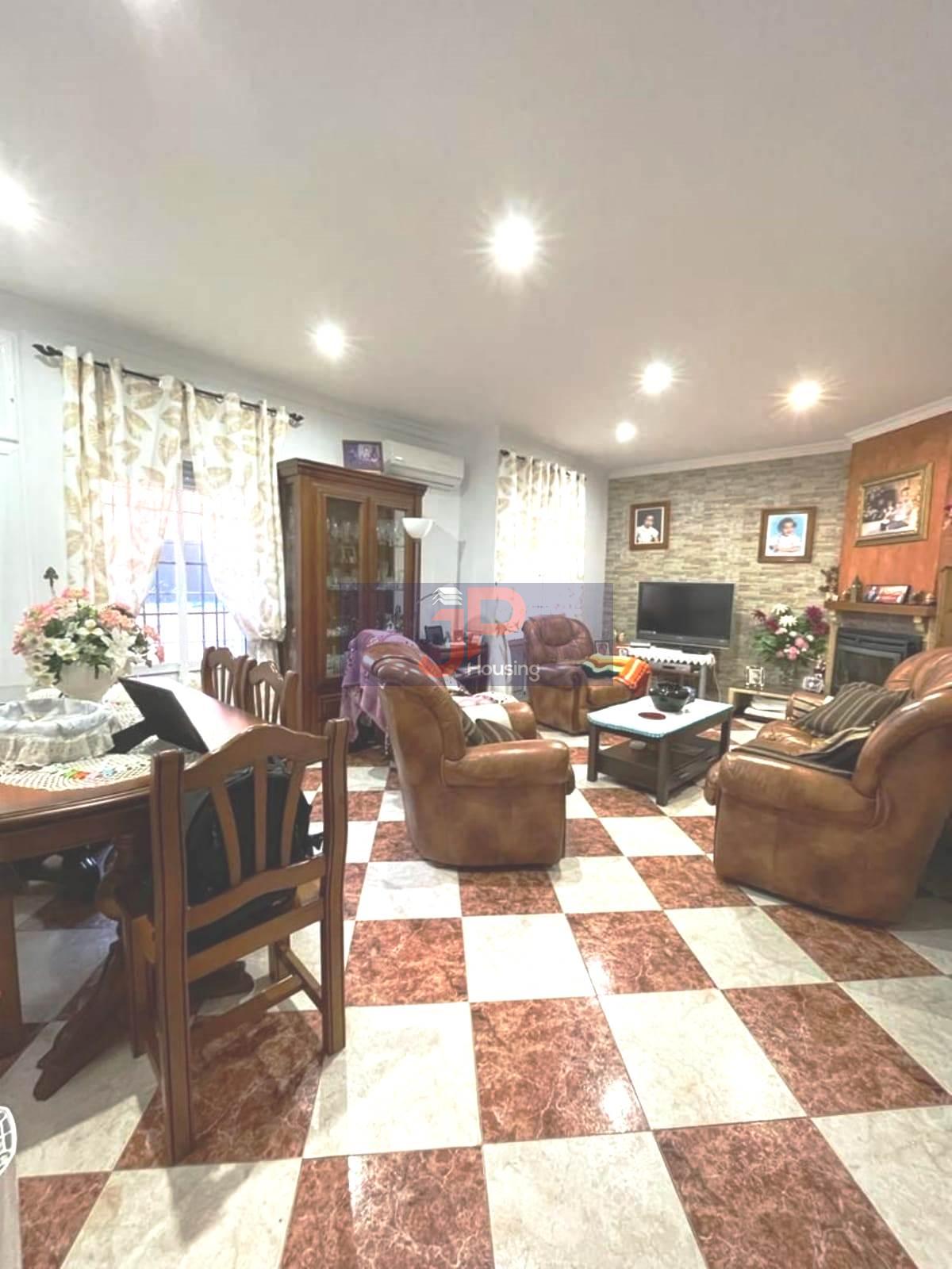 For sale of house in El Puerto de Santa María