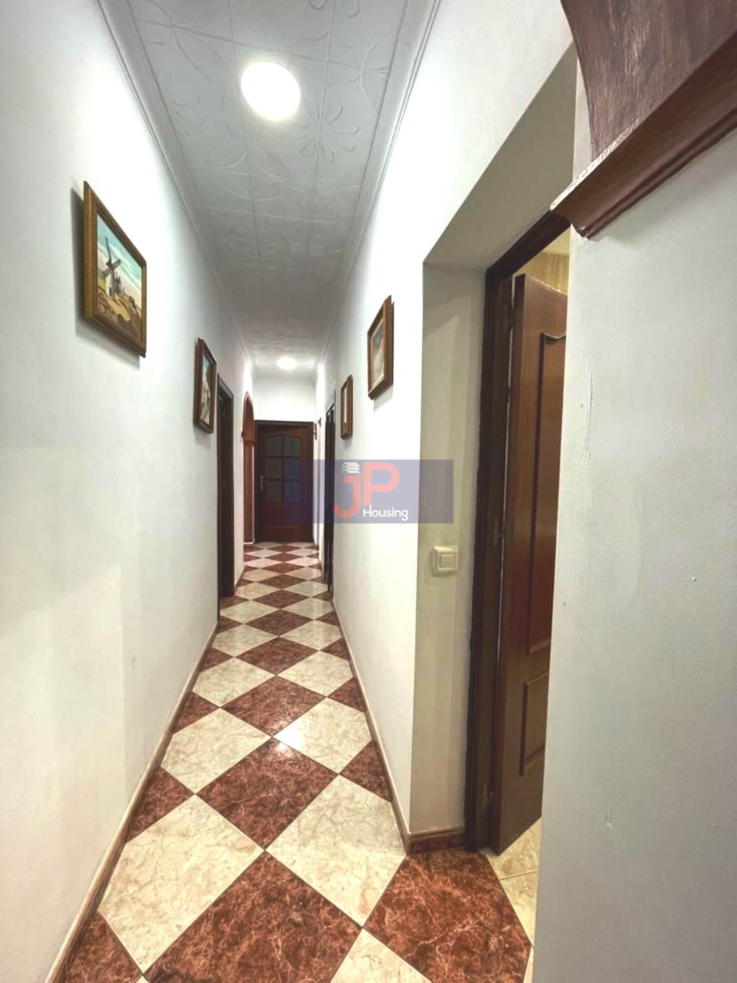 For sale of house in El Puerto de Santa María