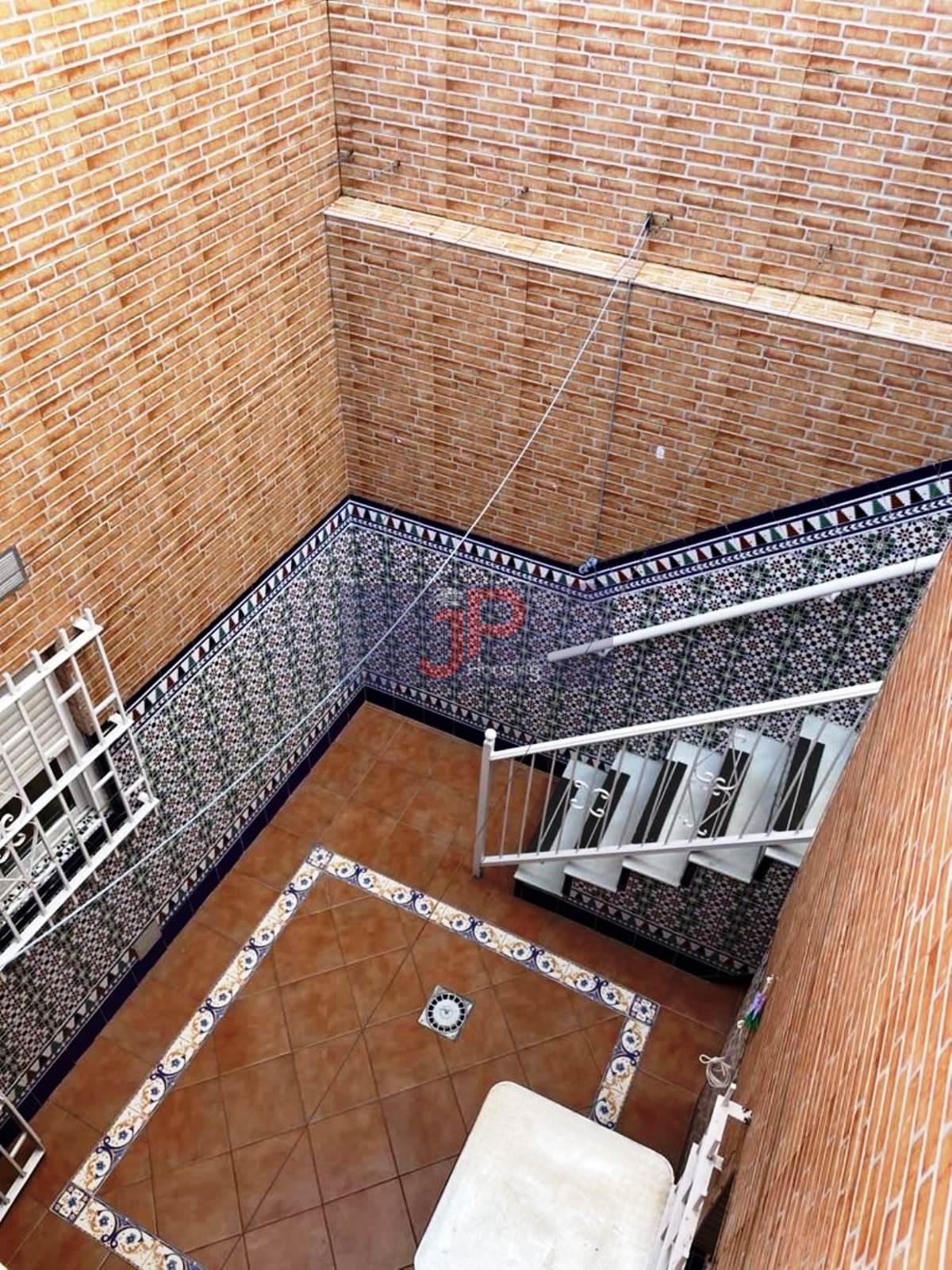 For sale of house in El Puerto de Santa María