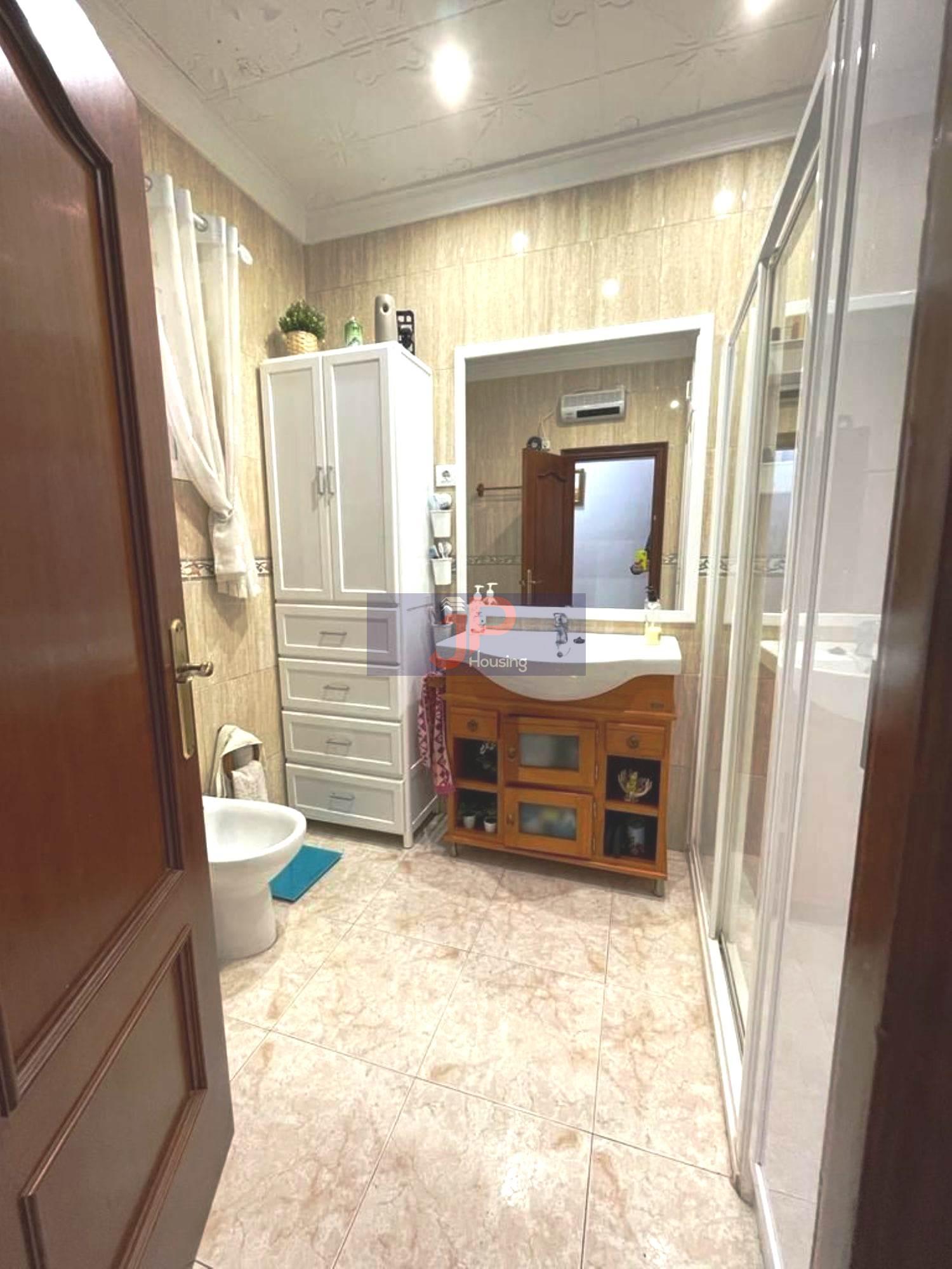 For sale of house in El Puerto de Santa María