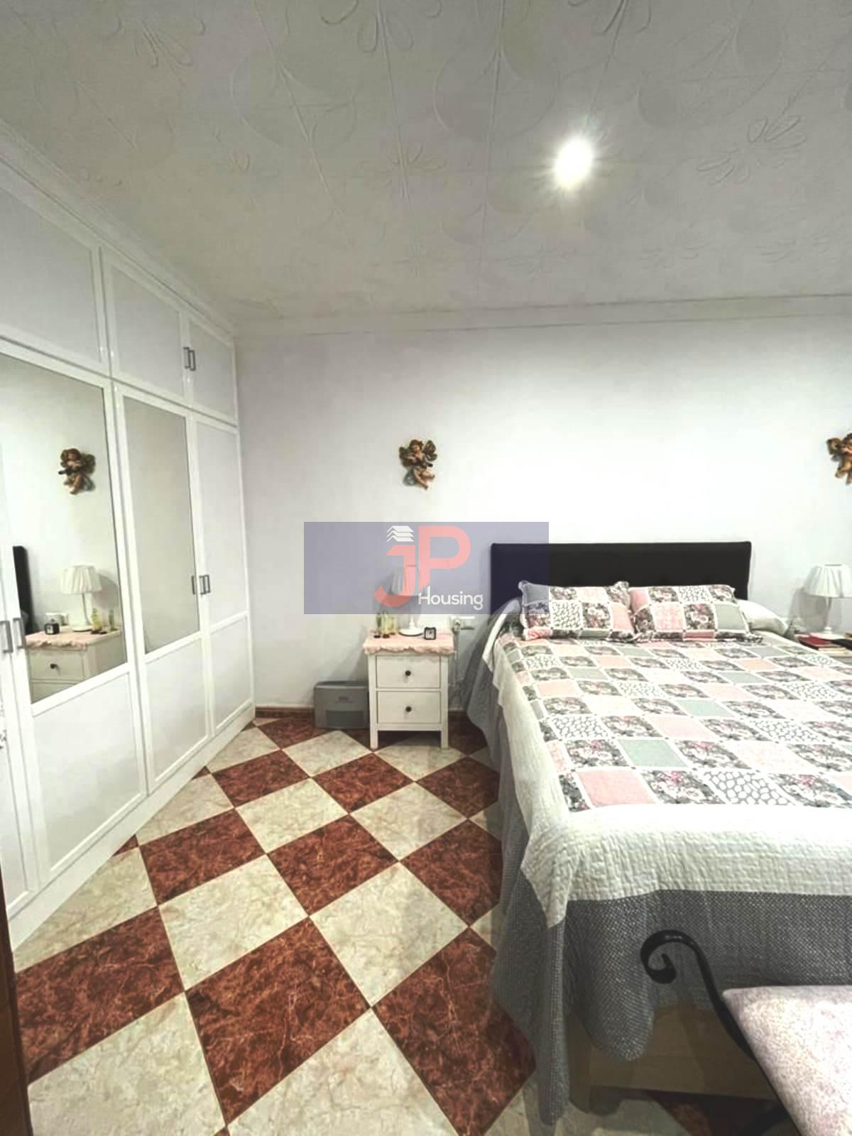 For sale of house in El Puerto de Santa María