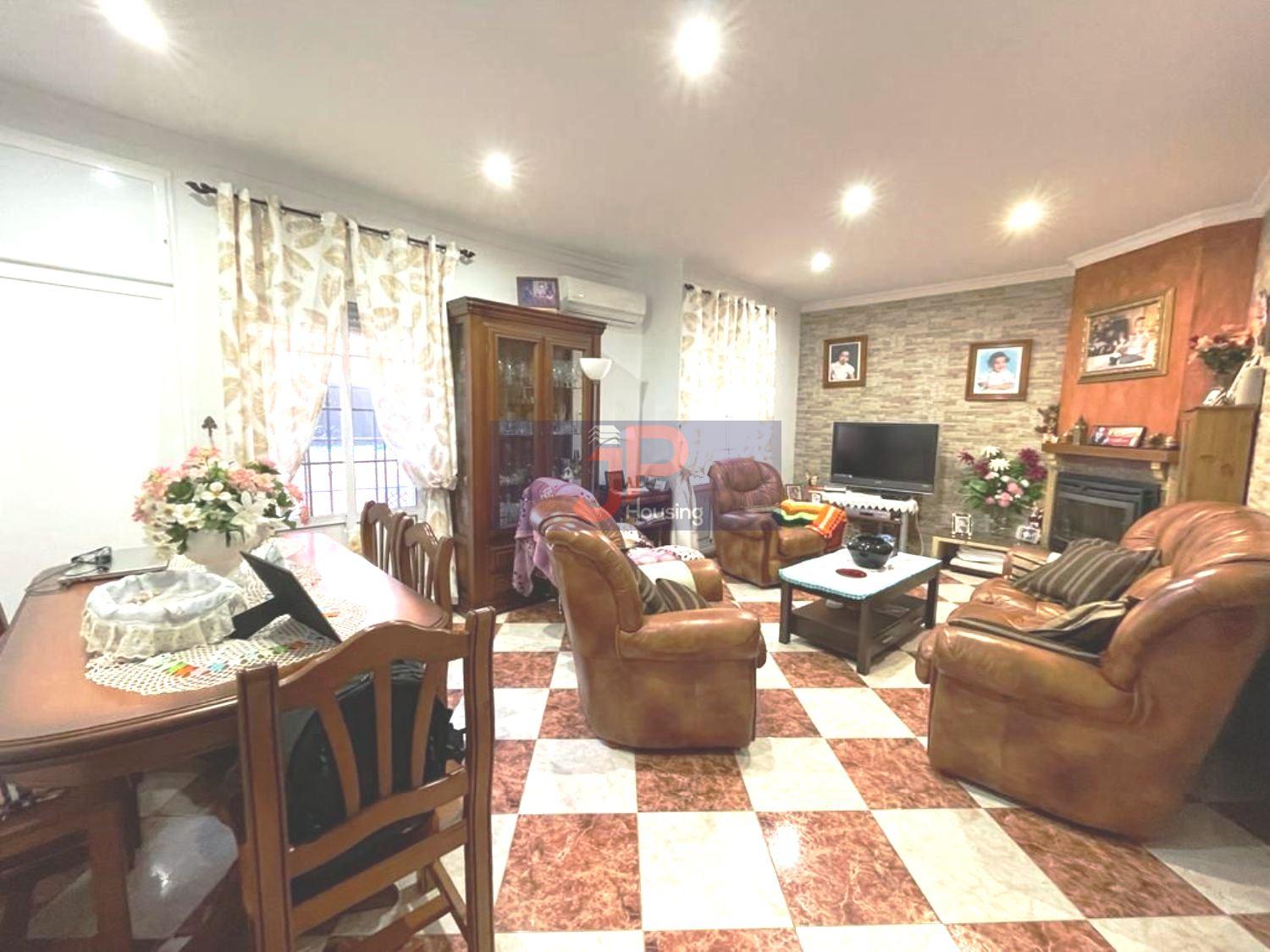 For sale of house in El Puerto de Santa María