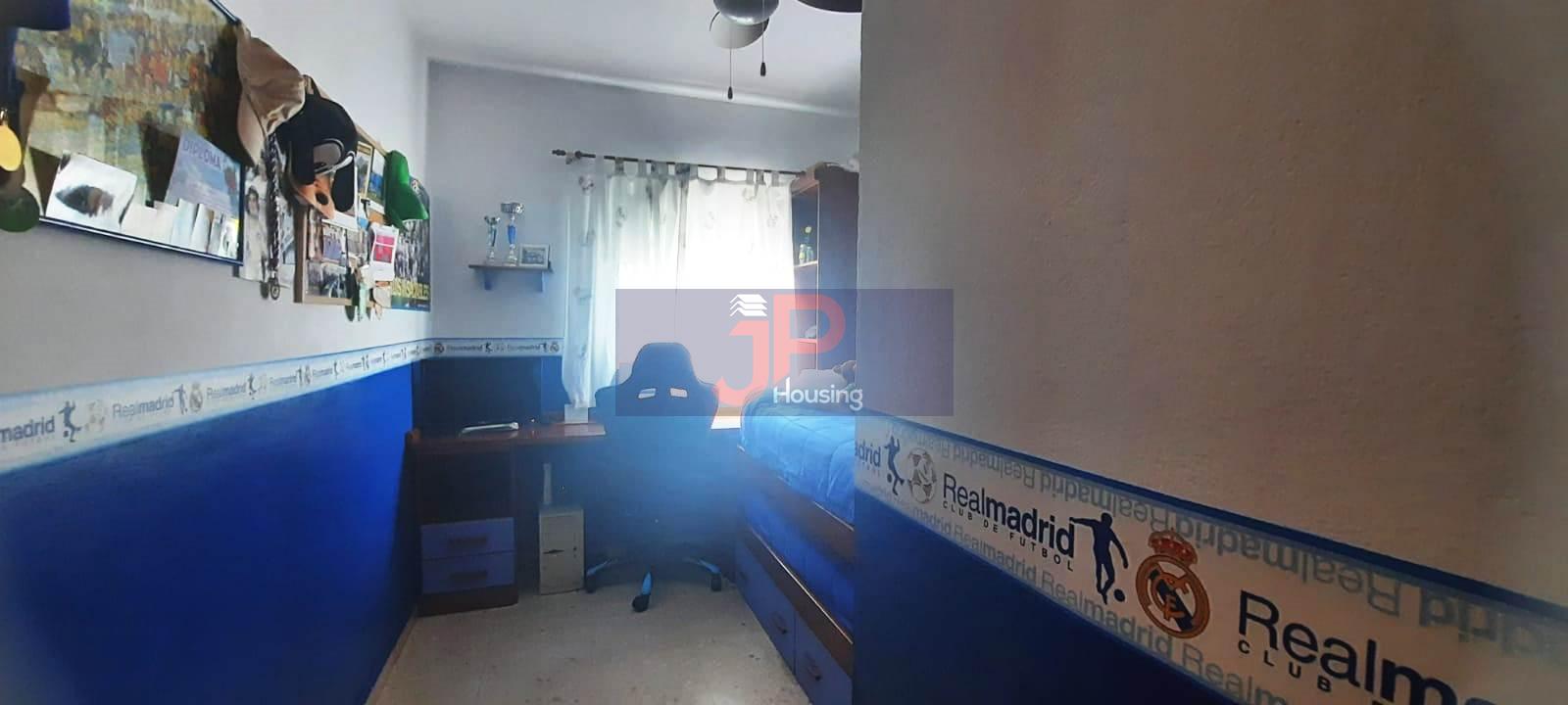 For sale of apartment in El Puerto de Santa María