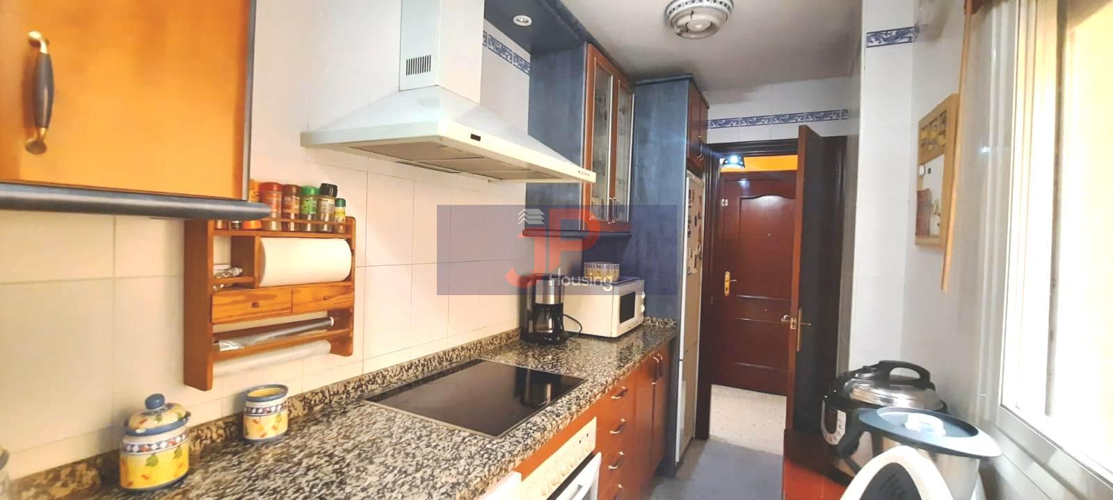 For sale of apartment in El Puerto de Santa María