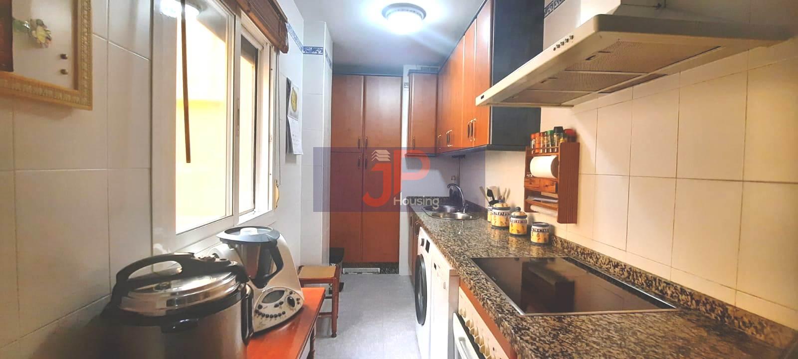 For sale of apartment in El Puerto de Santa María