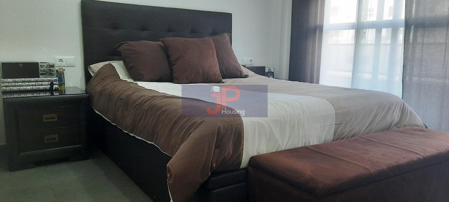 For sale of flat in El Puerto de Santa María