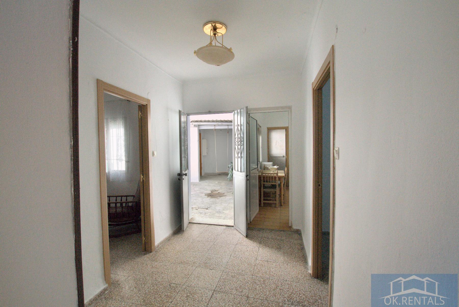 For sale of house in Vélez-Málaga