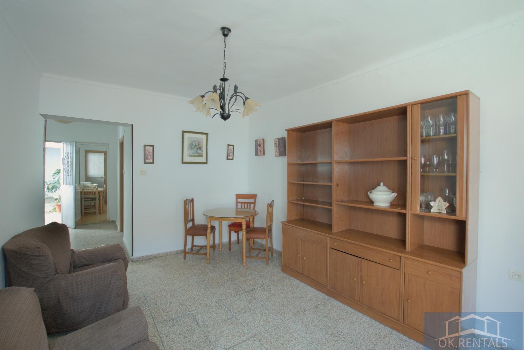 For sale of house in Vélez-Málaga