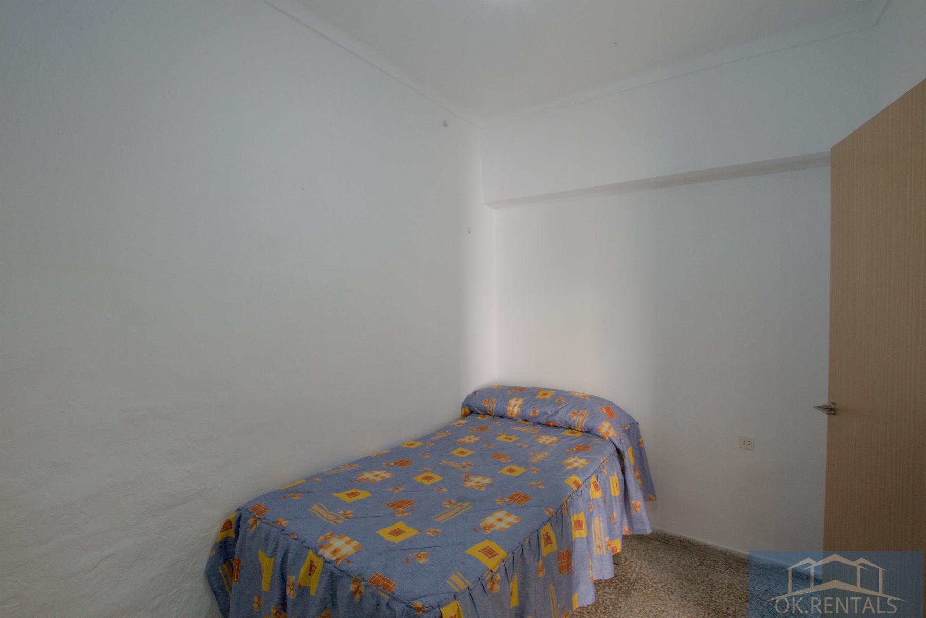 For sale of house in Vélez-Málaga