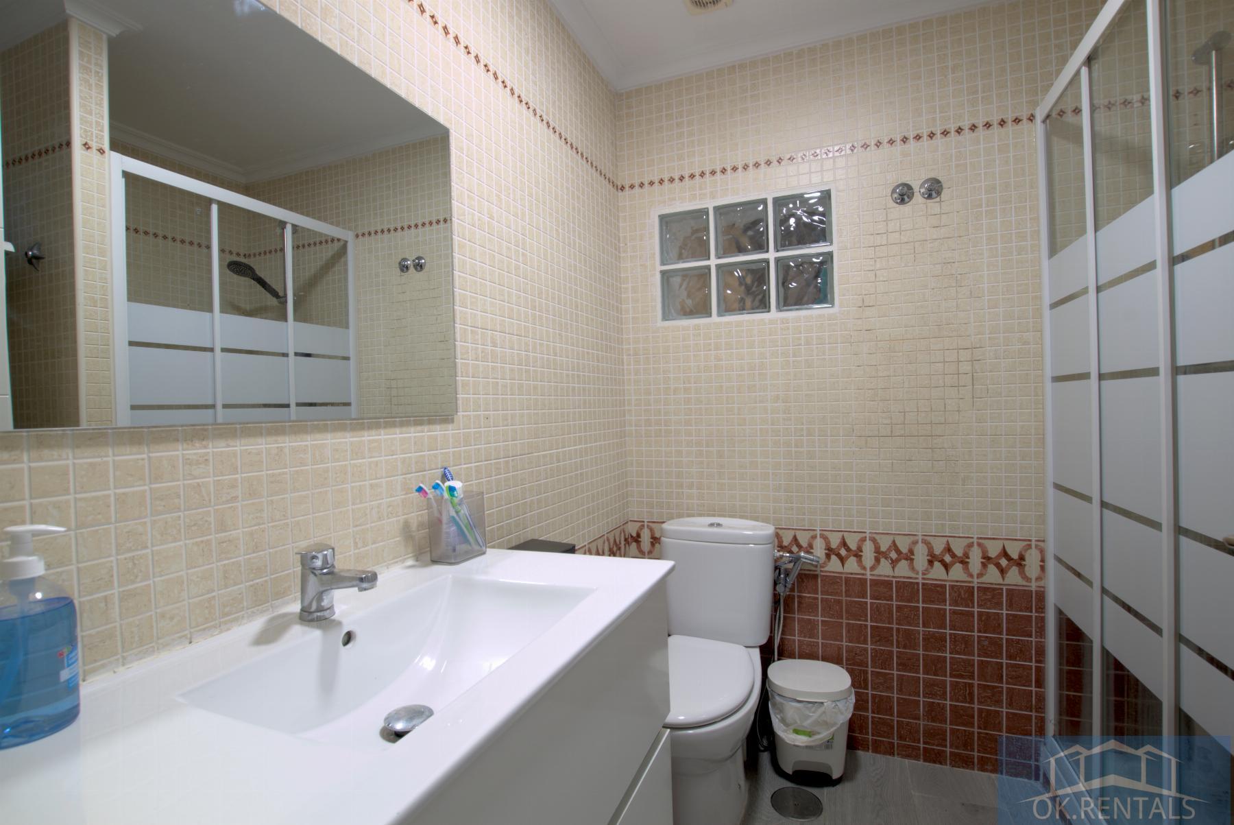 For sale of house in Alhaurín de la Torre