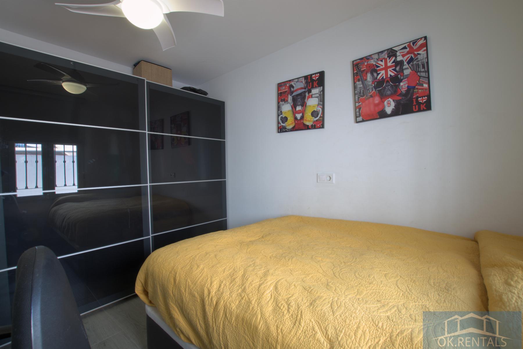 For sale of house in Alhaurín de la Torre
