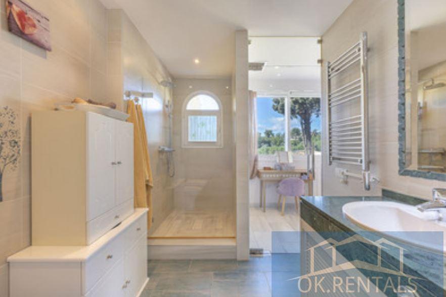 For sale of house in Marbella
