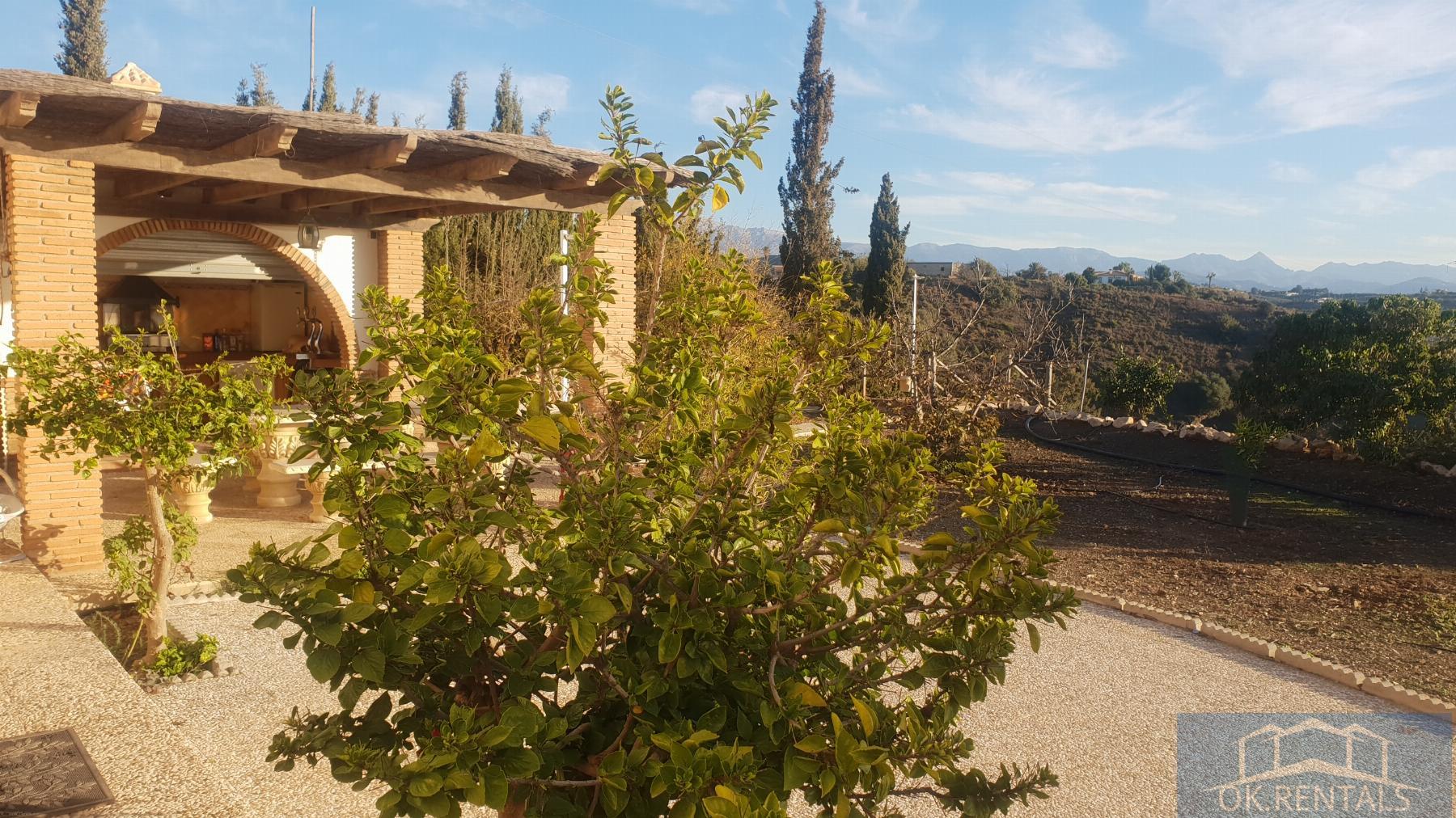 For sale of rural property in Benajarafe