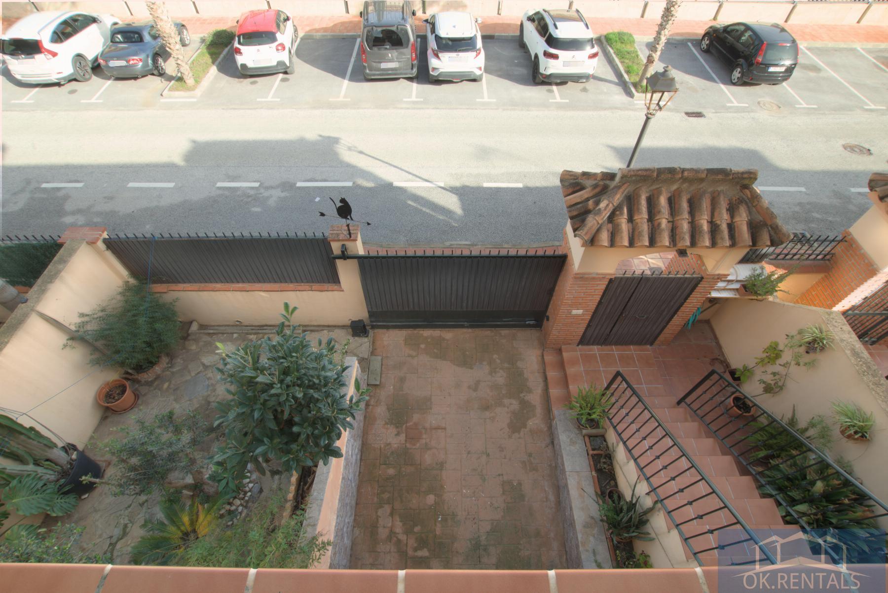 For sale of chalet in Alhaurín de la Torre