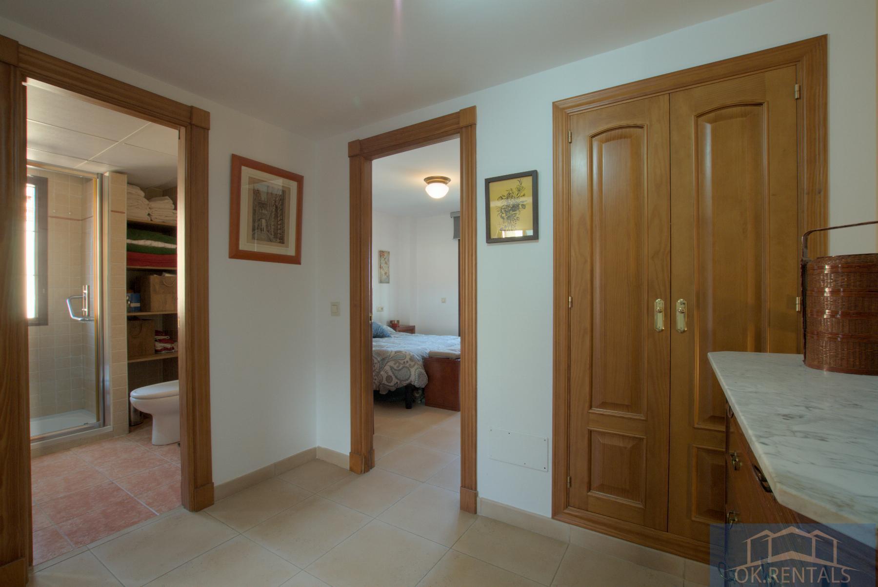 For sale of chalet in Alhaurín de la Torre