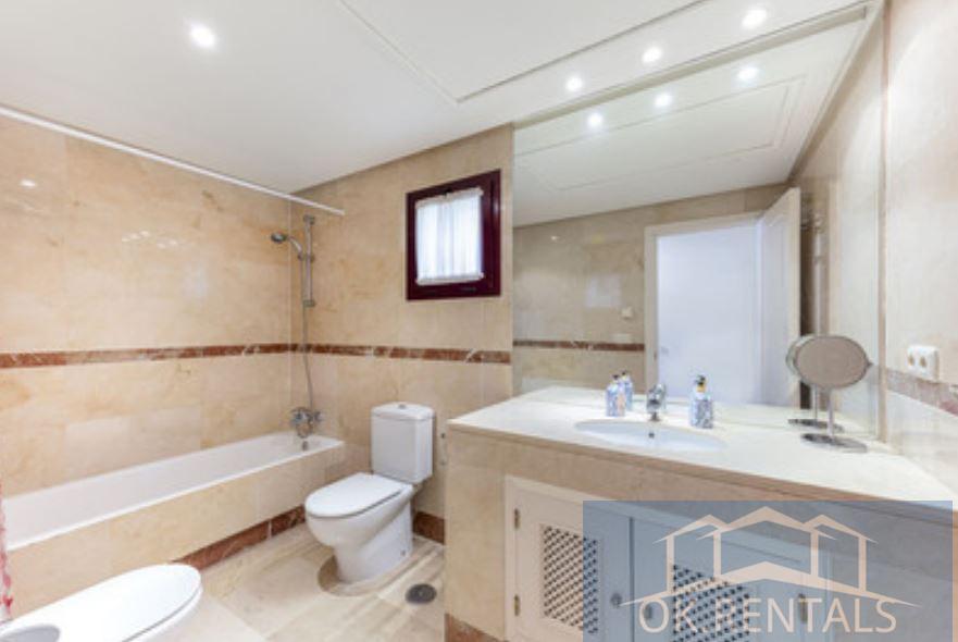 For sale of apartment in San Pedro de Alcántara