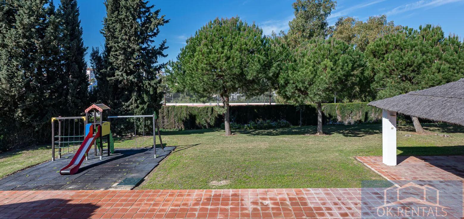 For sale of house in Estepona