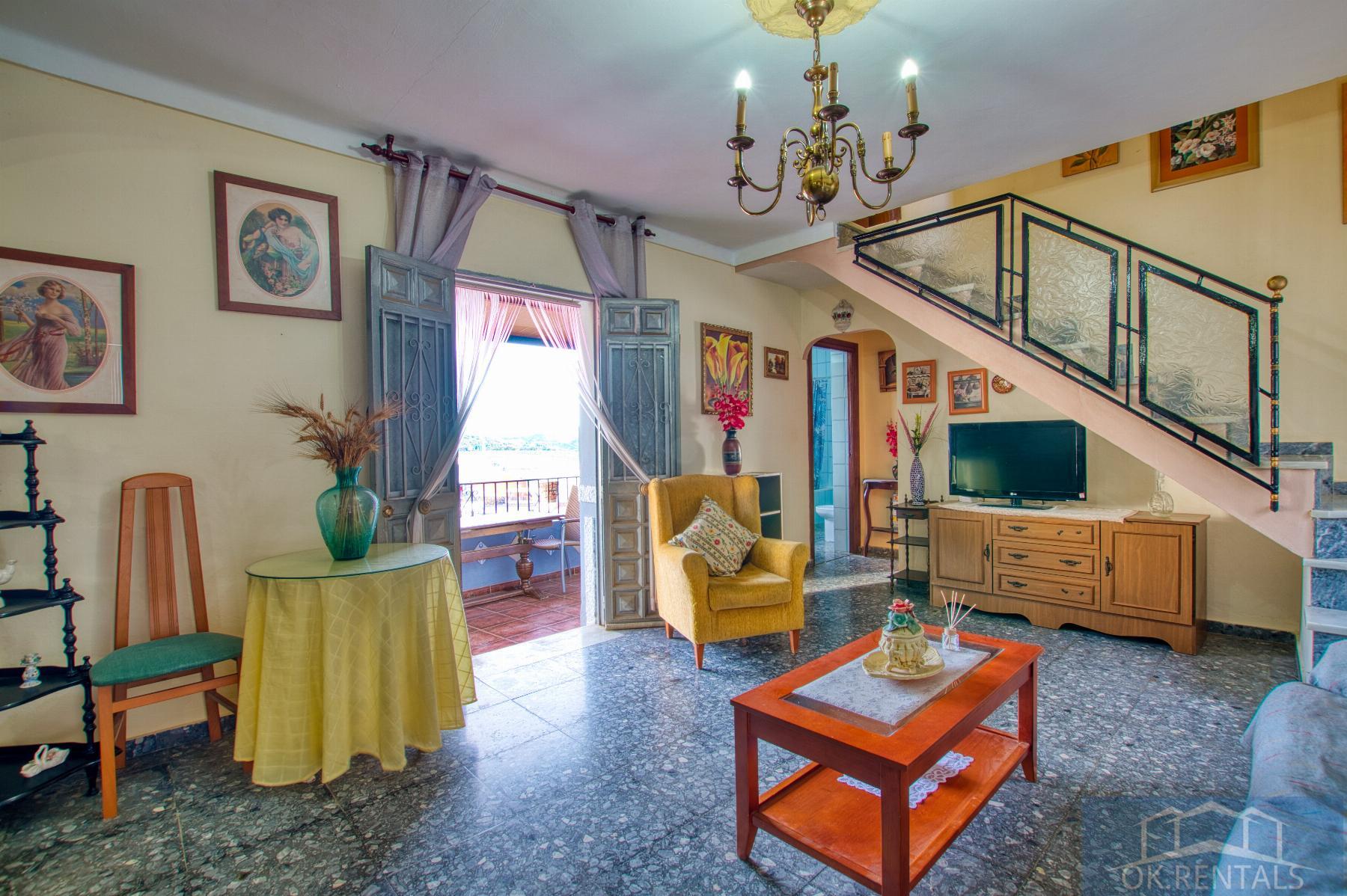 Venta de casa en Benamargosa